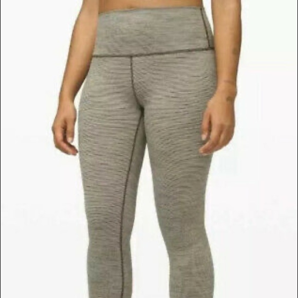 Lululemon Wunder Under Size 10